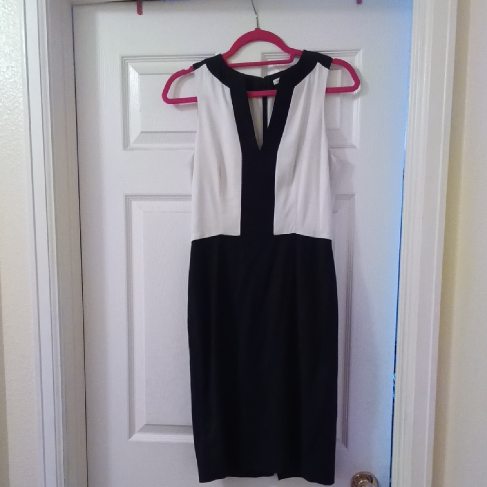 Banana Republic Black and White Midi Dress